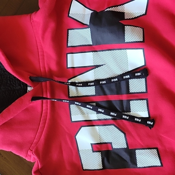 Pink pullover - Picture 2 of 4